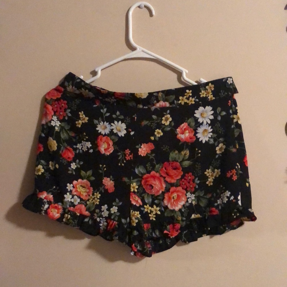 Floral Ruffle Shorts